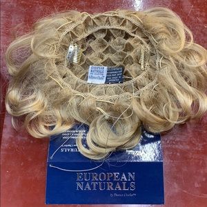 Hair Topper by Thomas Charles Color #16/22